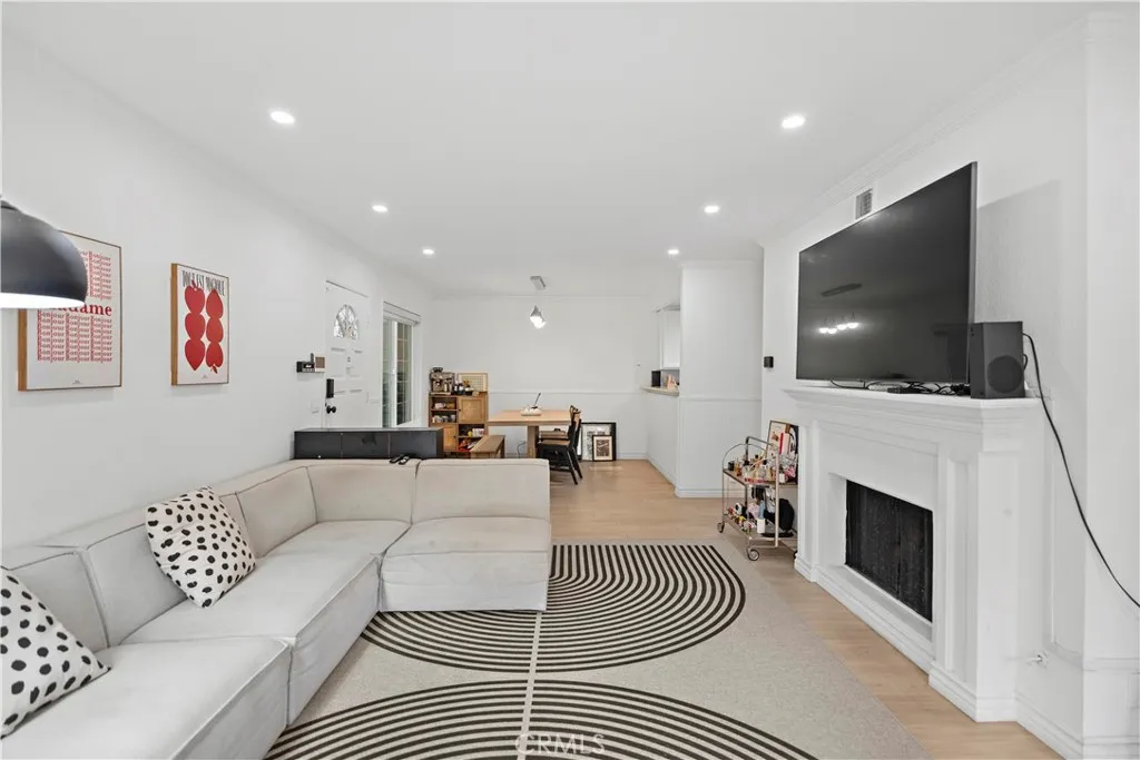 1310 W Park Western Drive 155, San Pedro, California 90732 home-pic-2